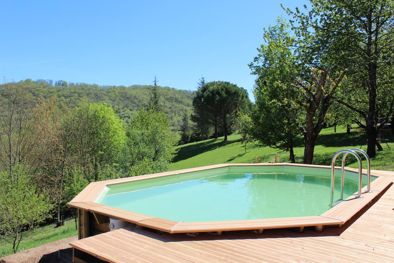 A La Croisee Des Vallees Bed and Breakfast Figeac Zewnętrze zdjęcie
