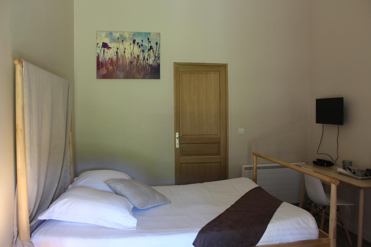 A La Croisee Des Vallees Bed and Breakfast Figeac Zewnętrze zdjęcie